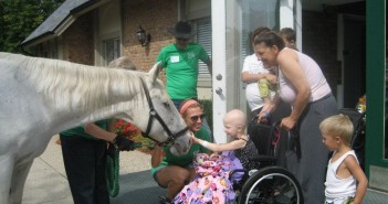 Hurley, Hagerman, and Healing HorsesCamp Casey Gives Fun to Kids with Cancer