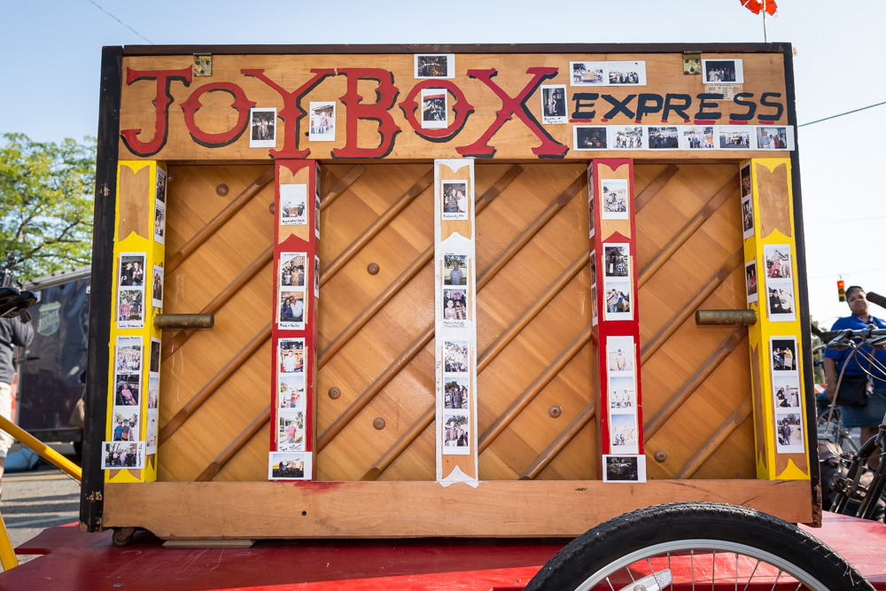 joyboxexpress-6