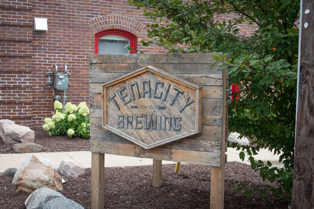 TENACITY-7158