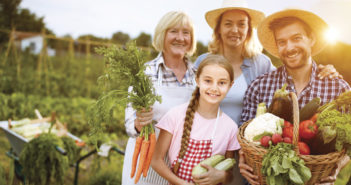Let’s Get Ready to Garden! luckybusiness / stock.adobe.com