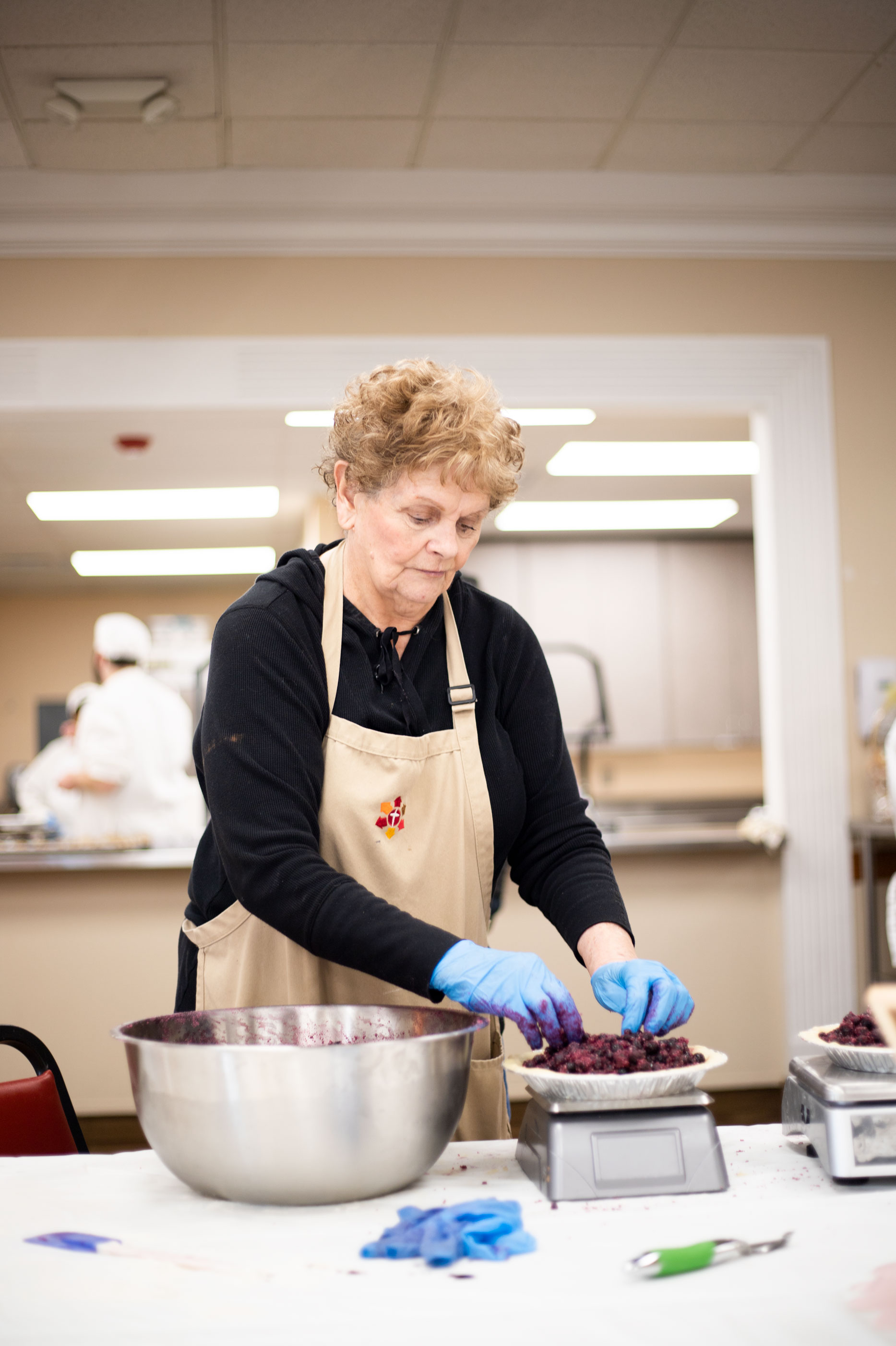 mott-baking_02