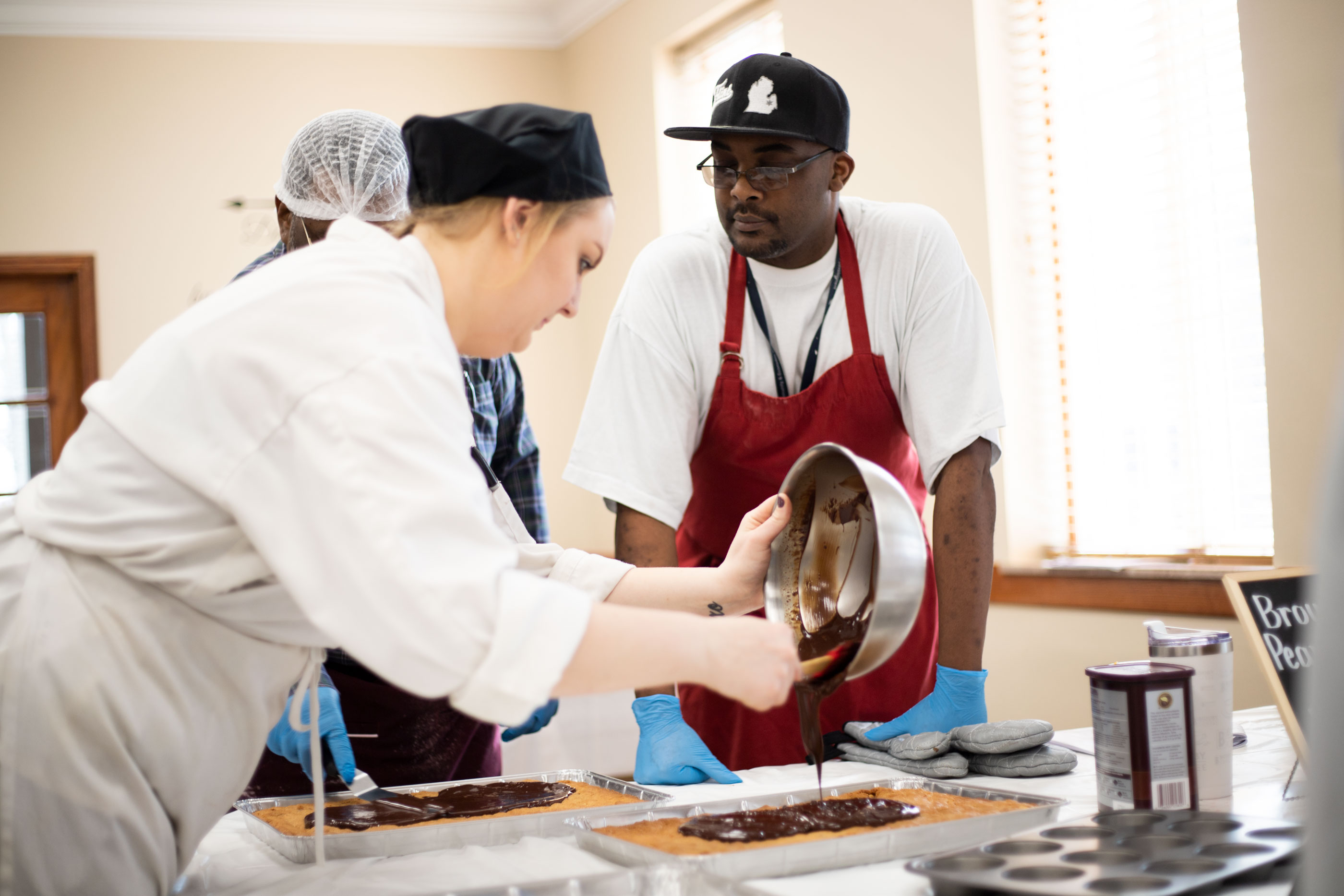 mott-baking_07