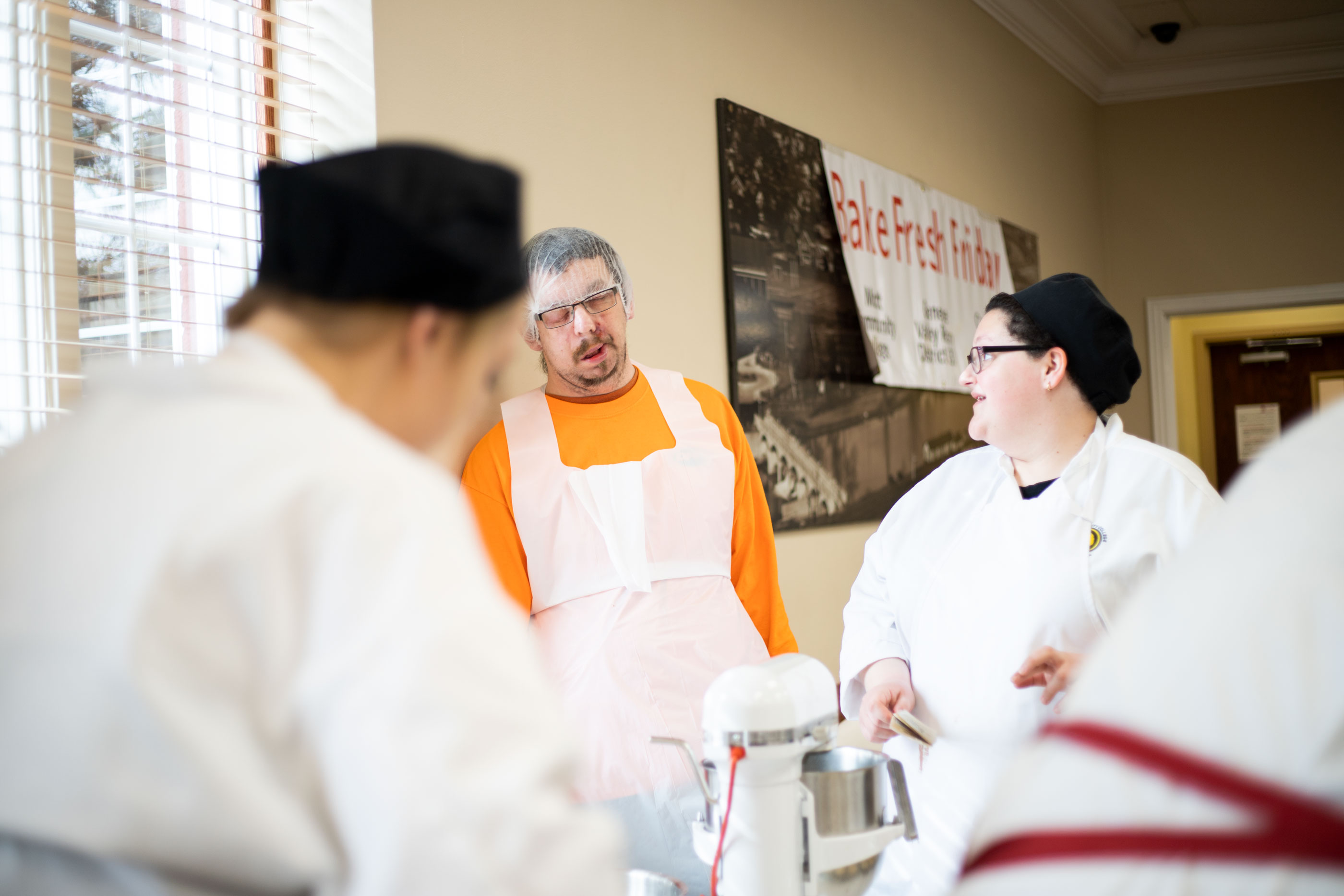 mott-baking_09