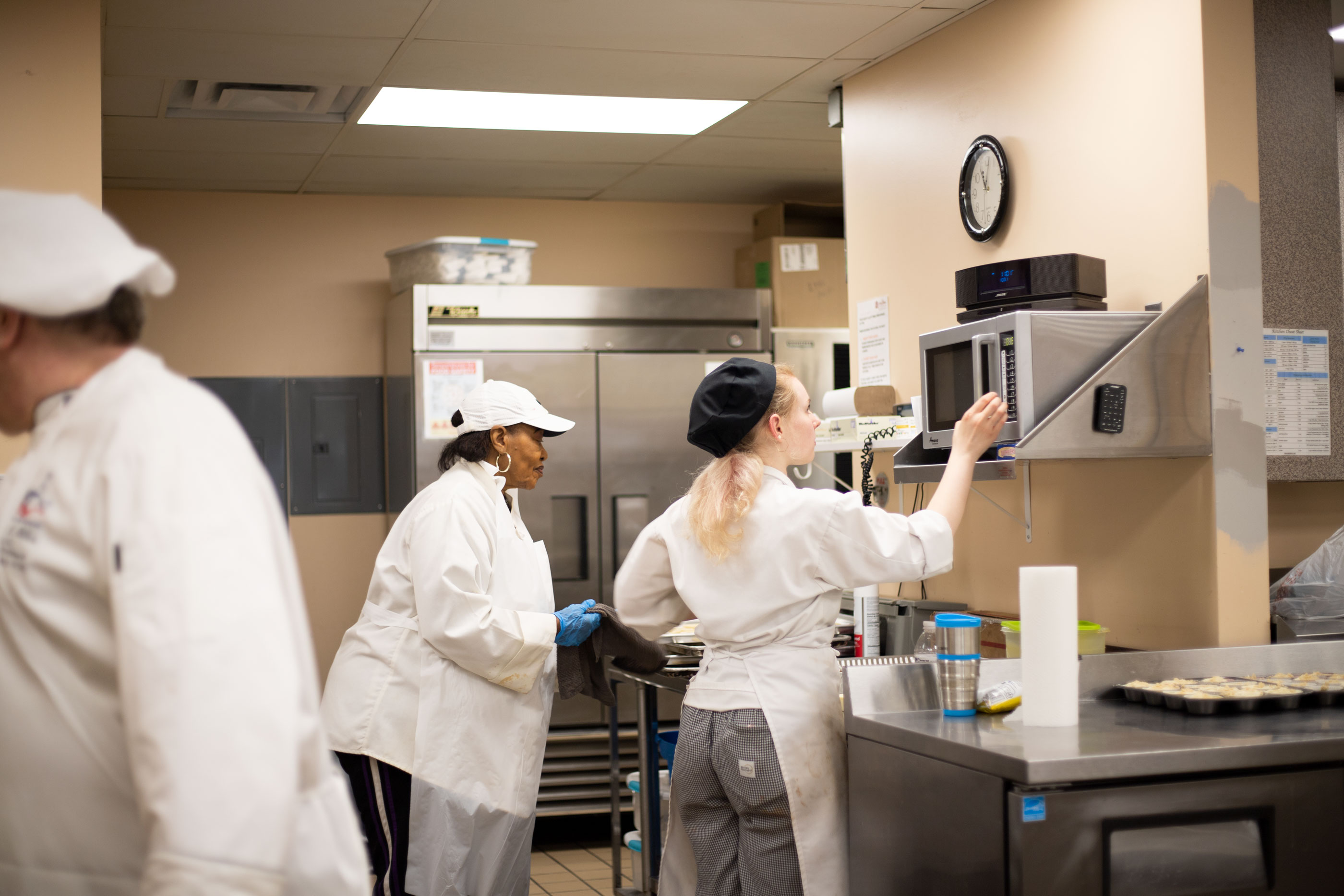 mott-baking_11