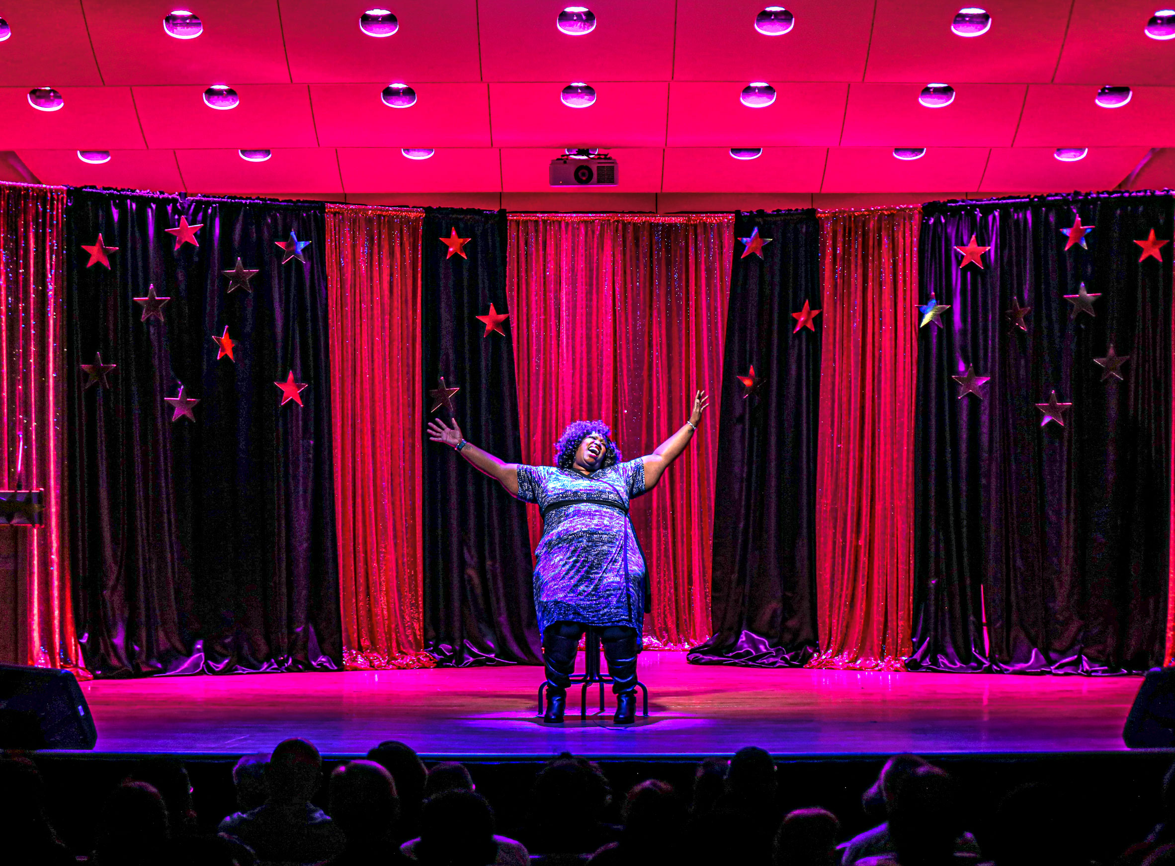 mott-lip-sync_12