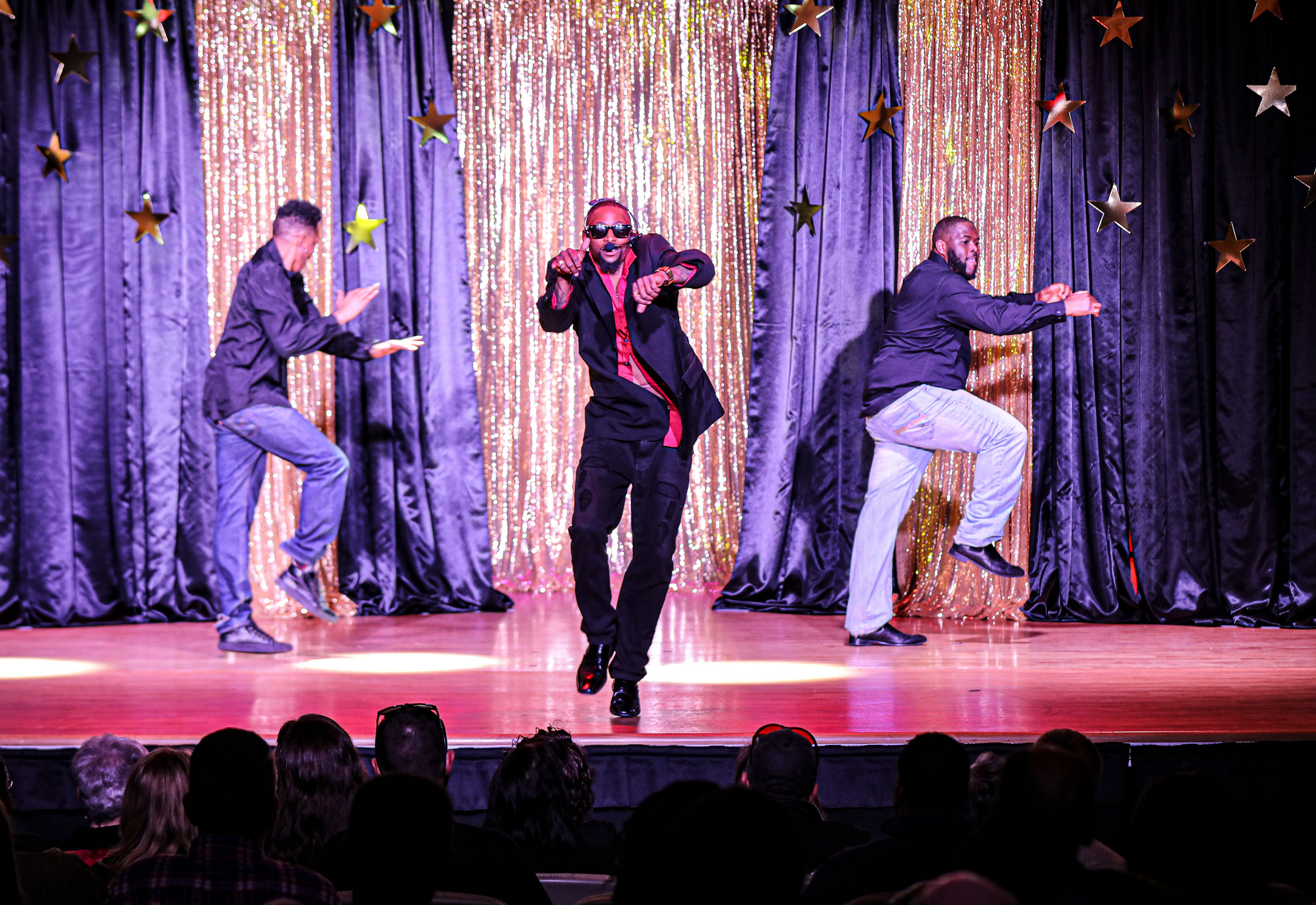 mott-lip-sync_15