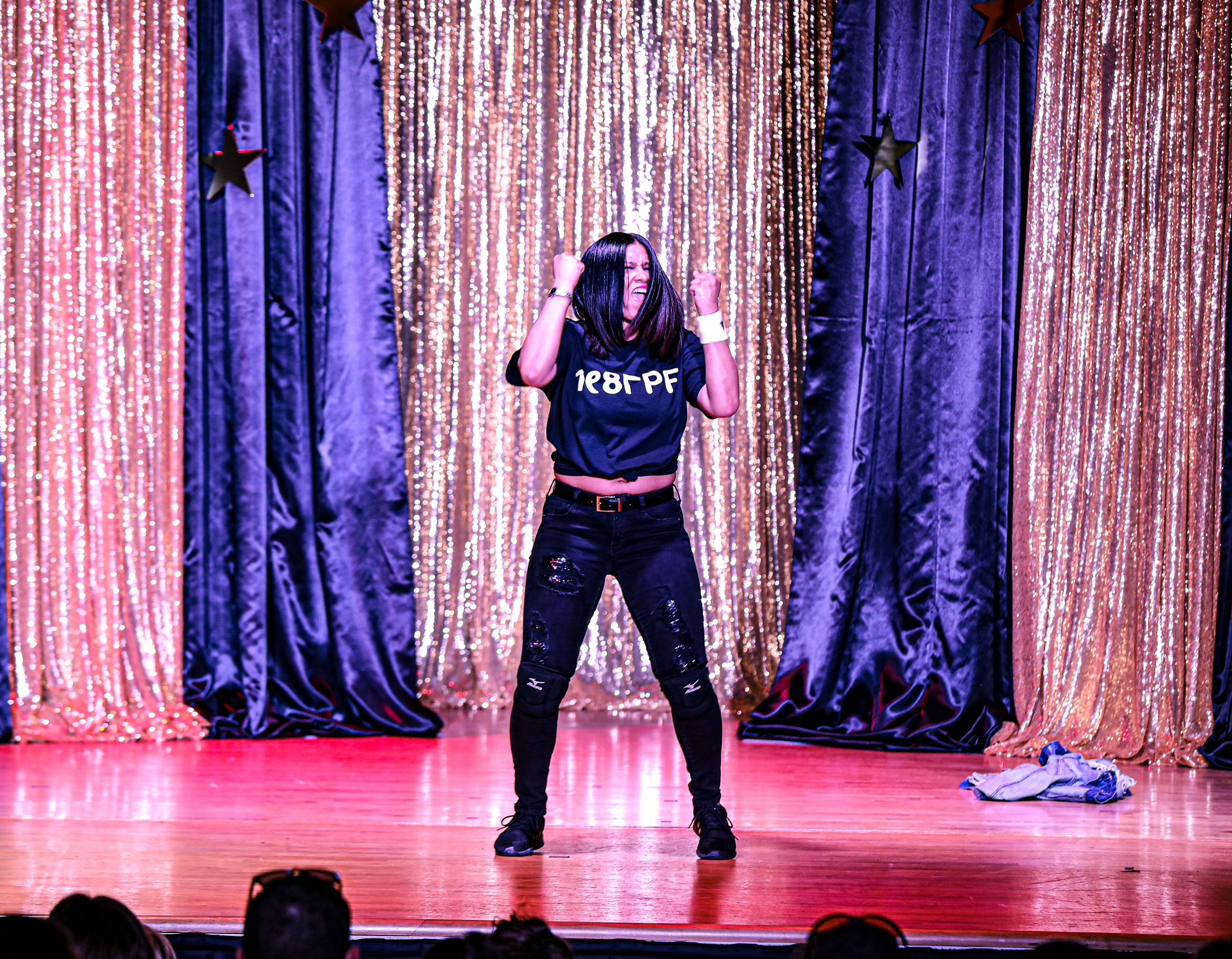 mott-lip-sync_16