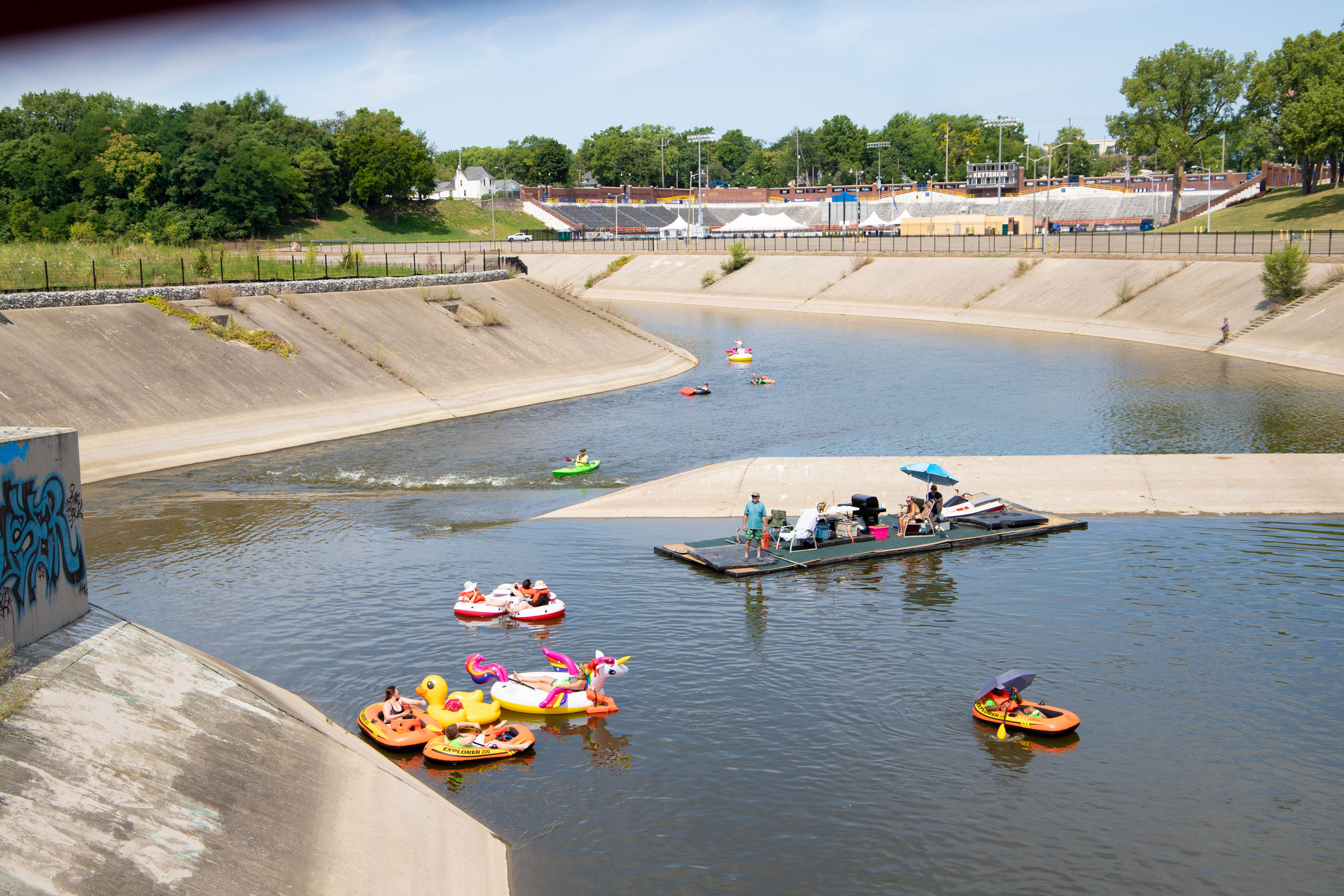 river-flotilla_16