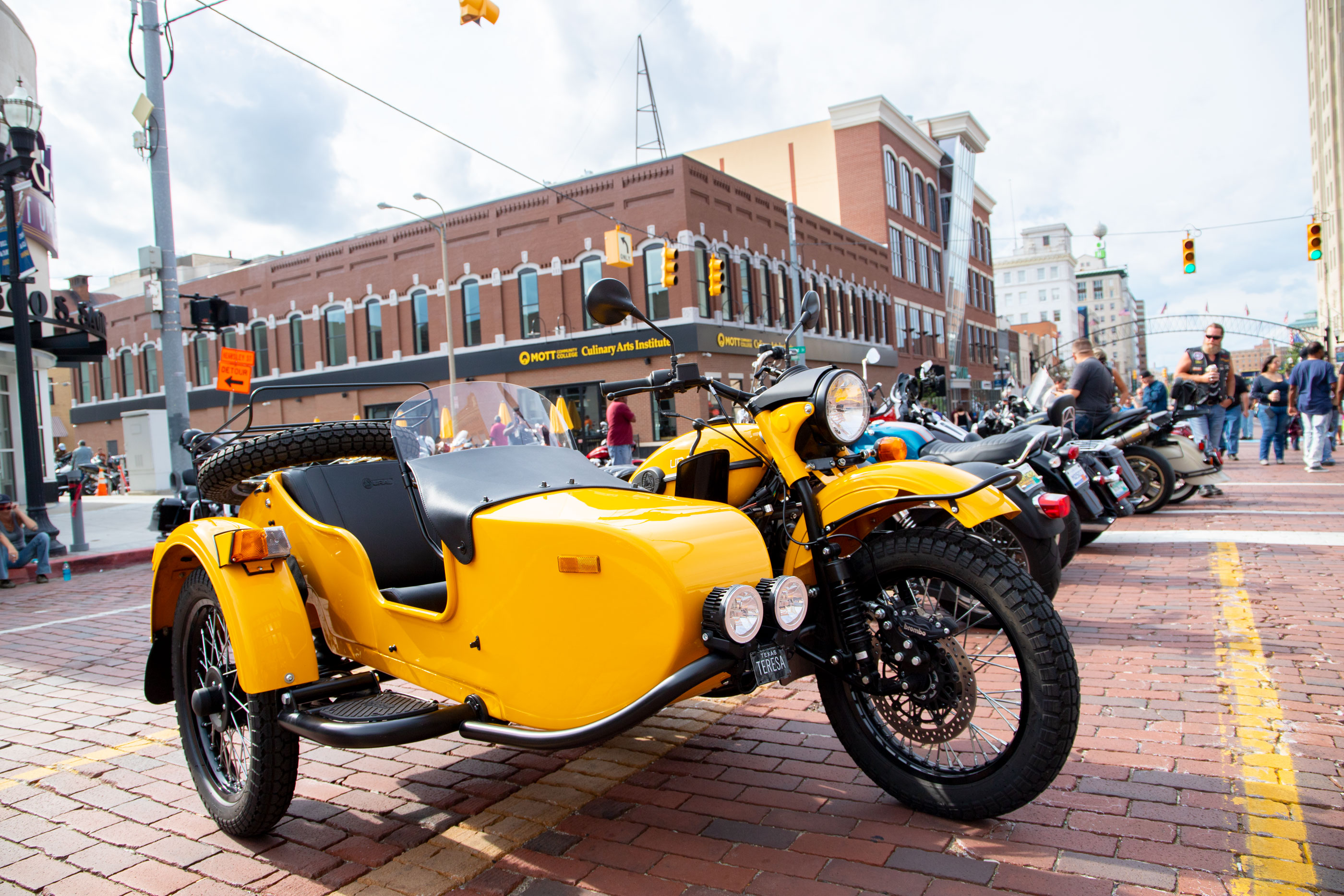 bikes-bricks_05