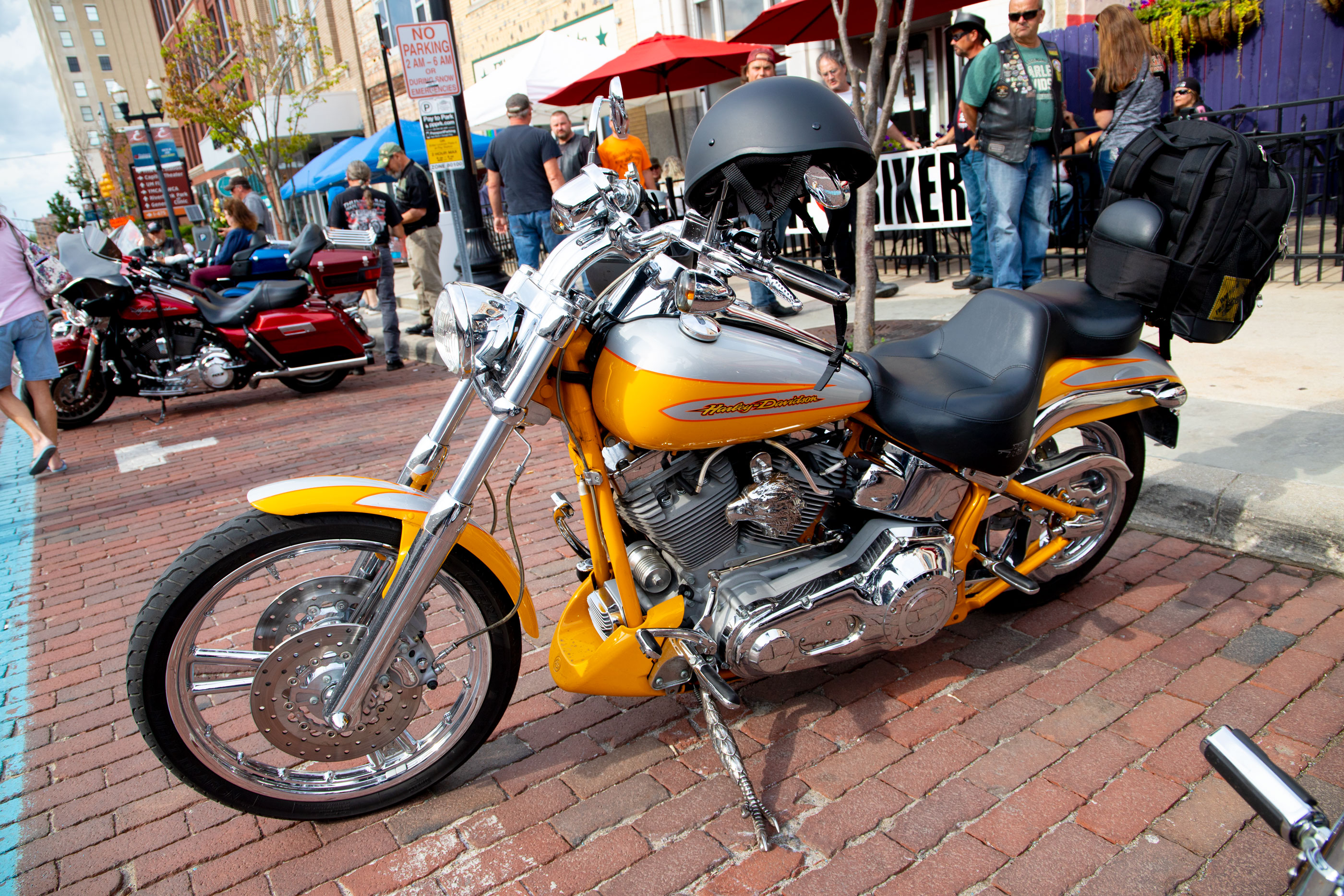bikes-bricks_09