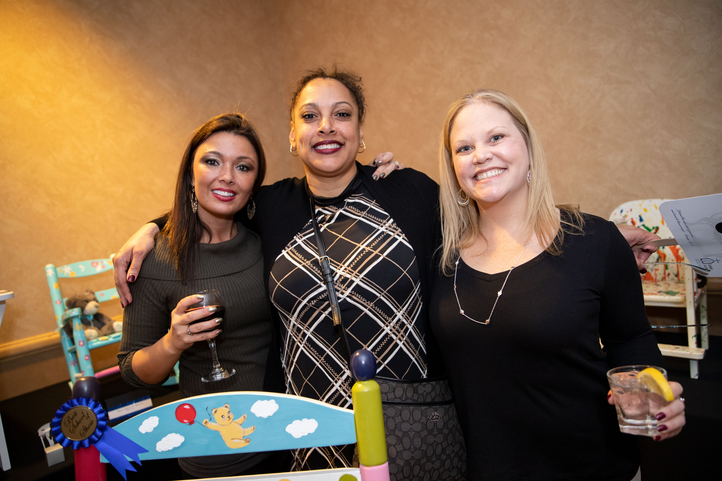 chair-ity-fundraiser_11