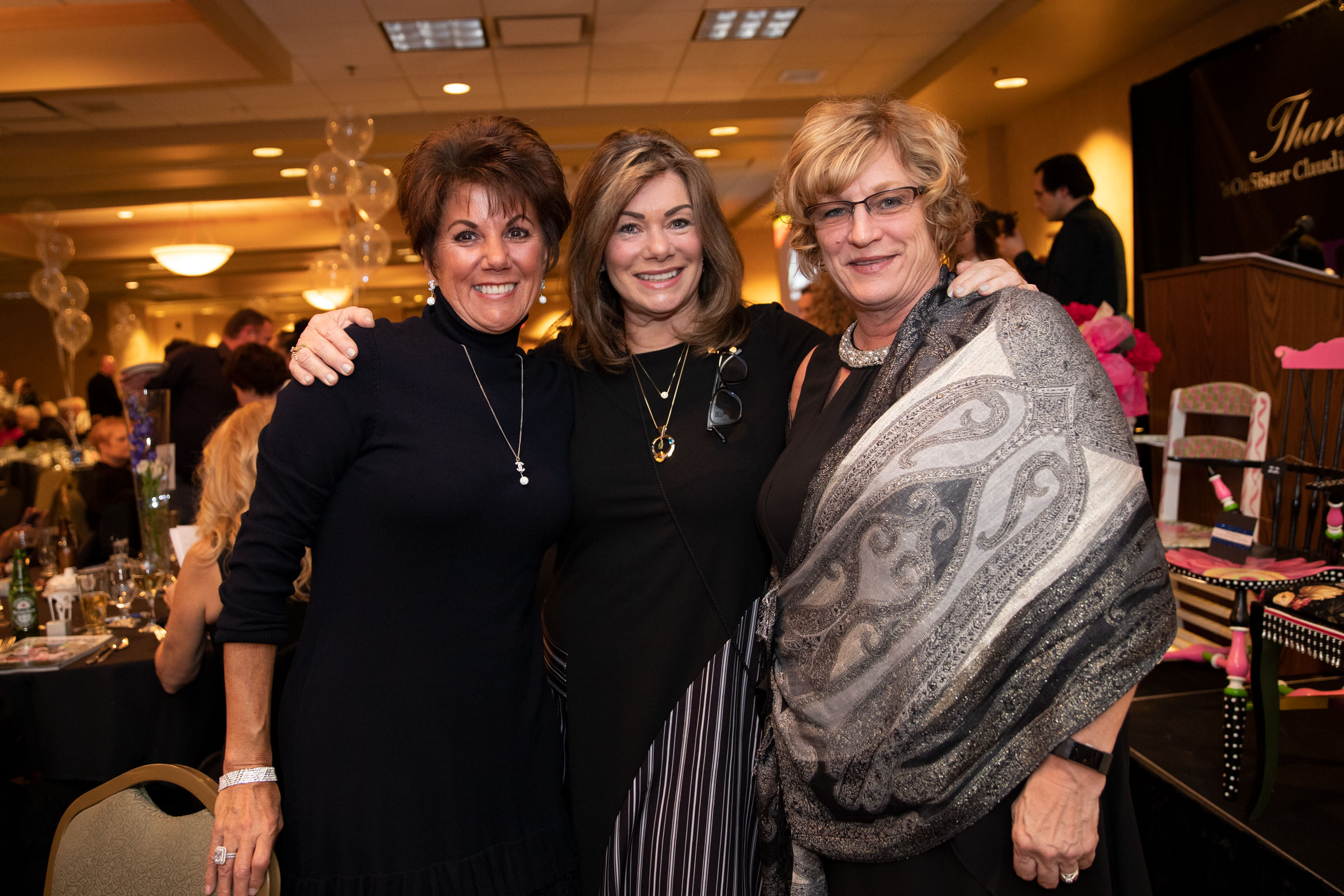 chair-ity-fundraiser_22