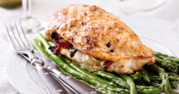 Fresh Food Friday Asparagus Stuffed Chicken Breasts fahrwasser / stock.adobe.com