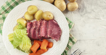 Fresh Food Friday Corned Beef and Cabbage Sławomir Fajer / stock.adobe.com