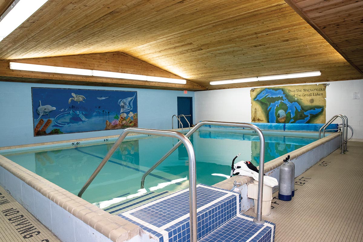 Fun-diveshop-04-2020-04