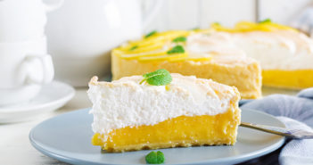 Fresh Food Friday Lemon Meringue Pie timolina / stock.adobe.com