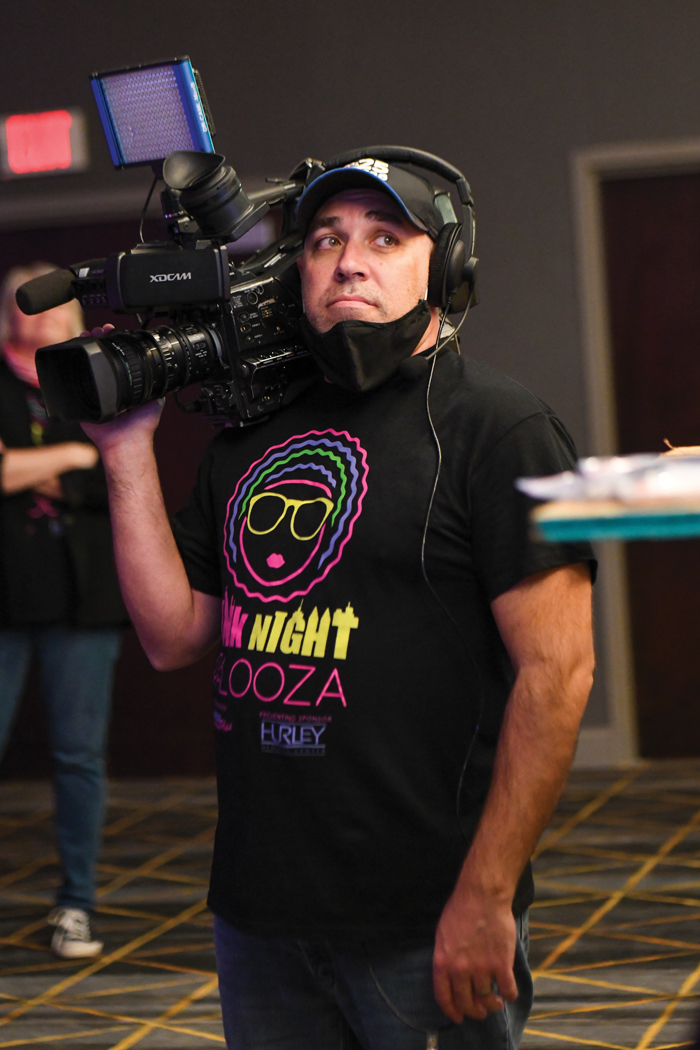 pinknight-122020-012