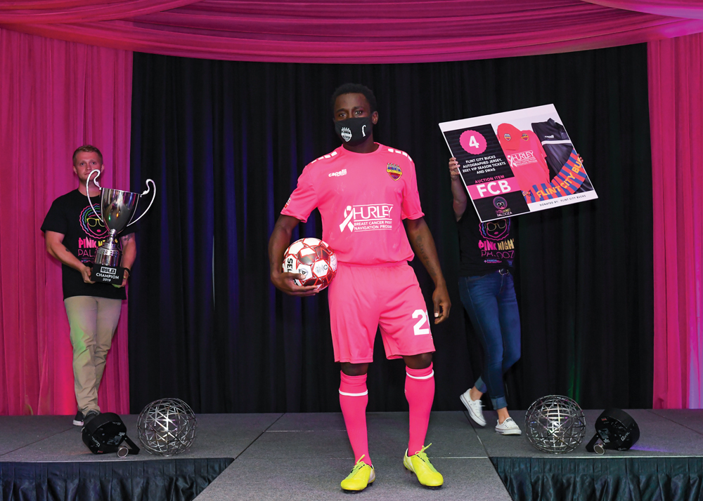 pinknight-122020-08