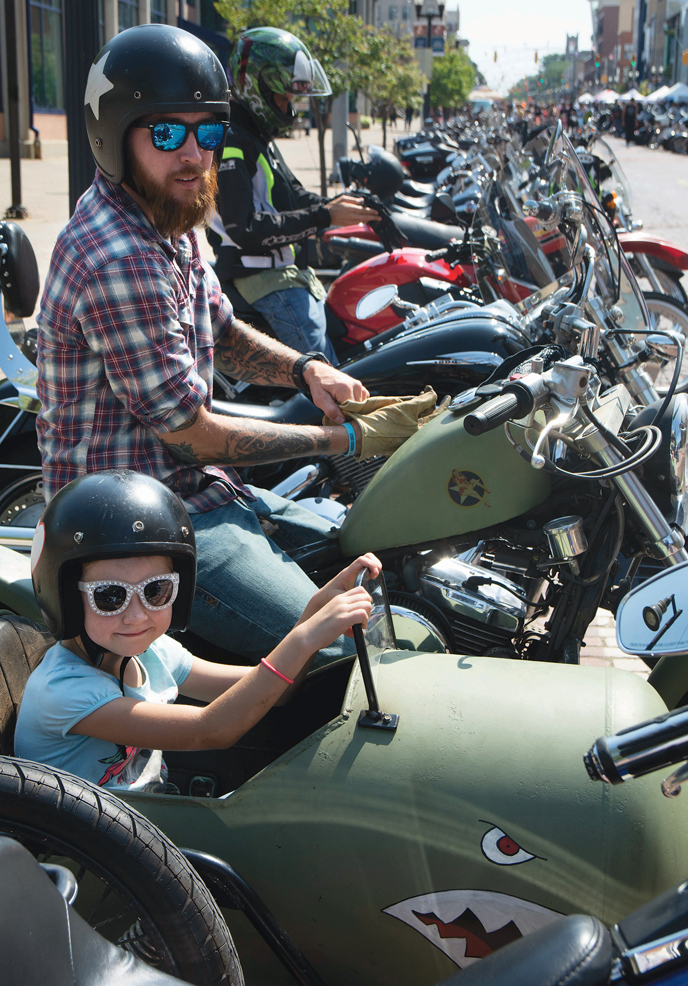 8-11_Bikes-on-Bricks_jag-16