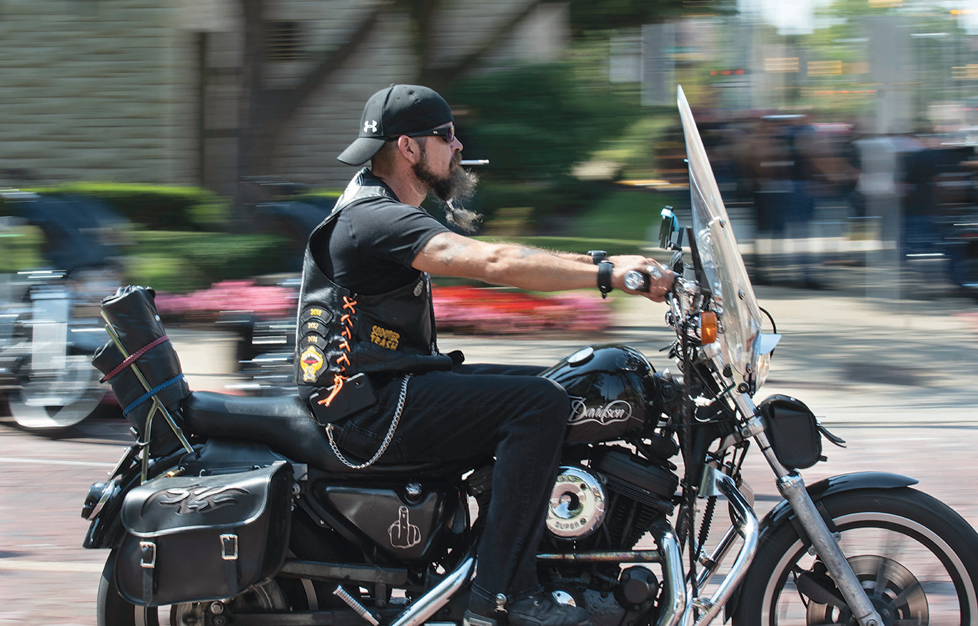 8-11_Bikes-on-Bricks_jag-2