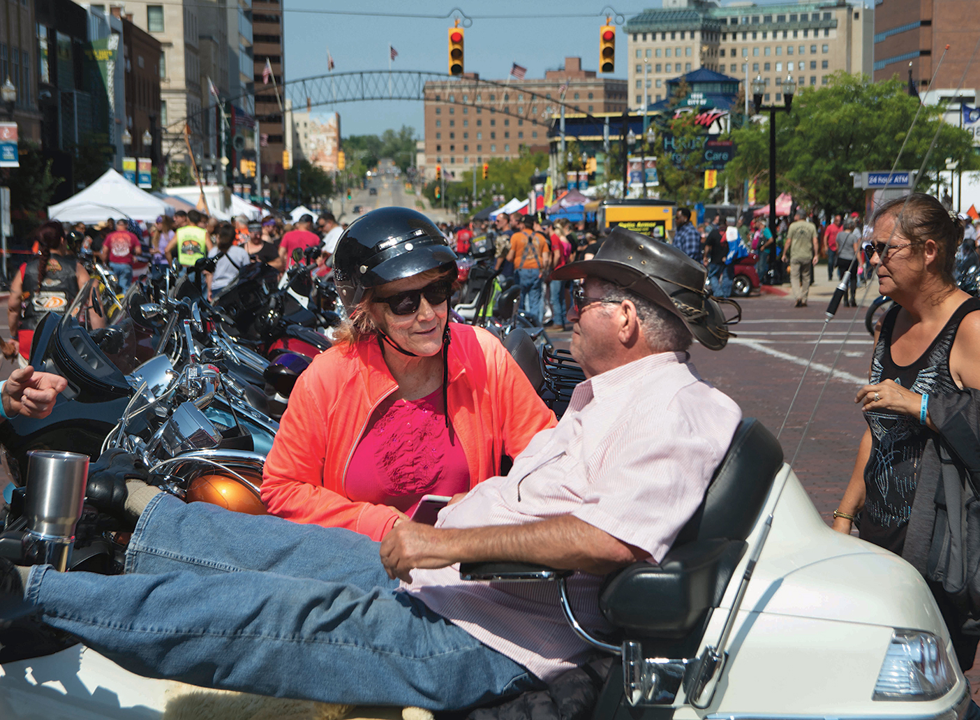 8-11_Bikes-on-Bricks_jag-6