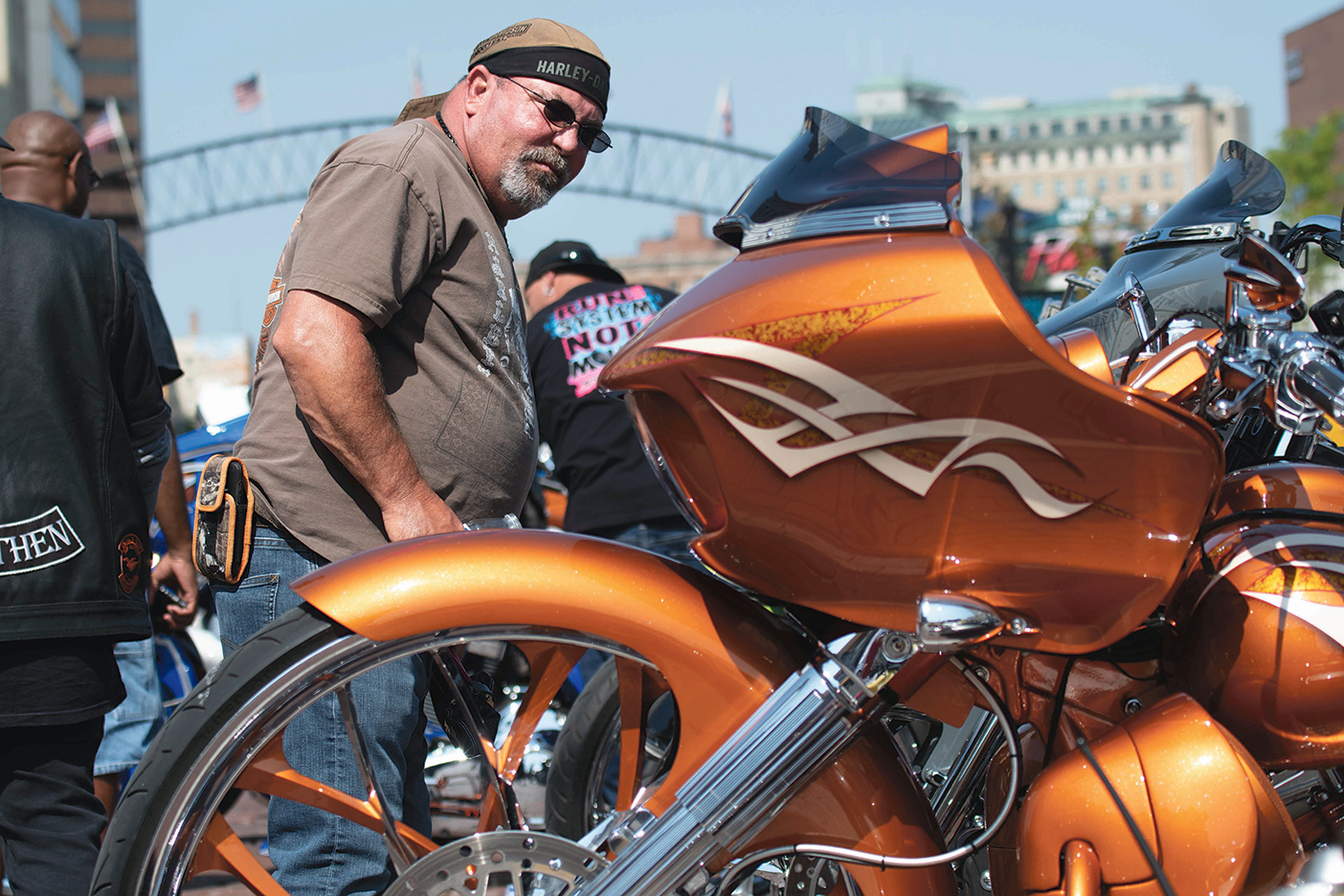 8-11_Bikes-on-Bricks_jag-7