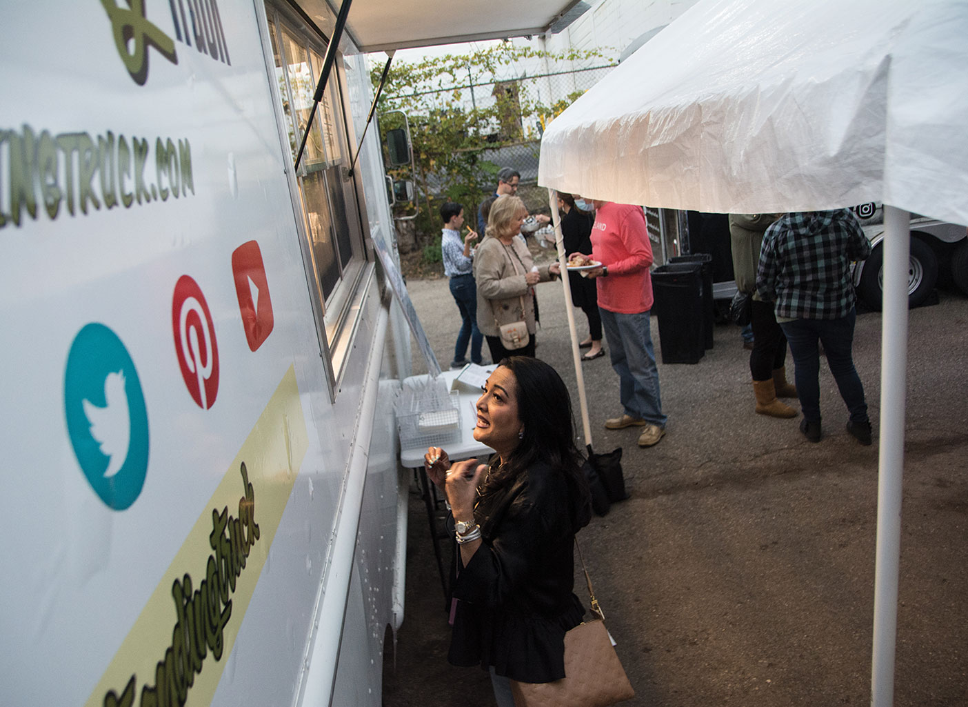 10-20-Cars-and-Bars-2021_JAG-7