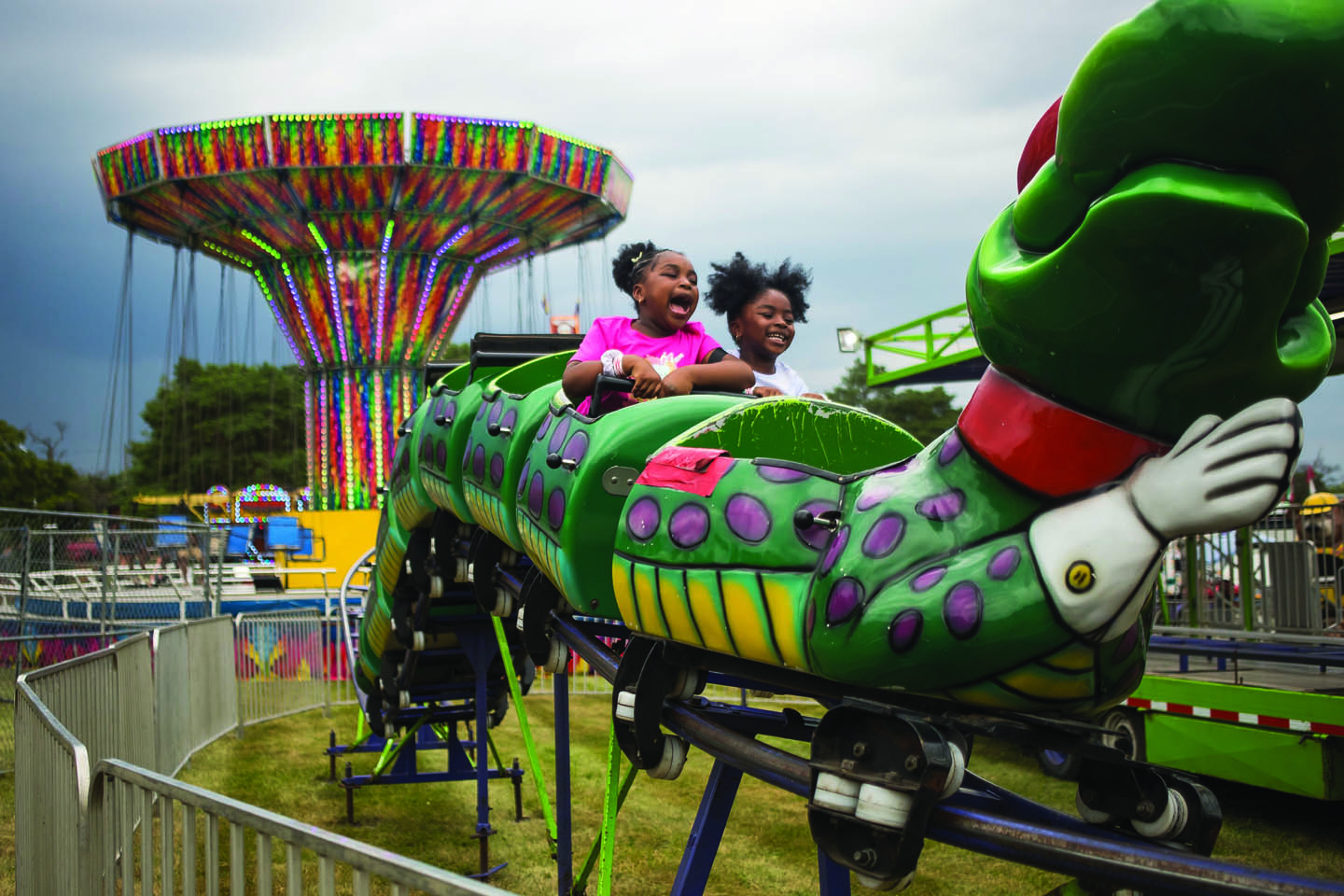 FlintWaterFestivalCarnival_22