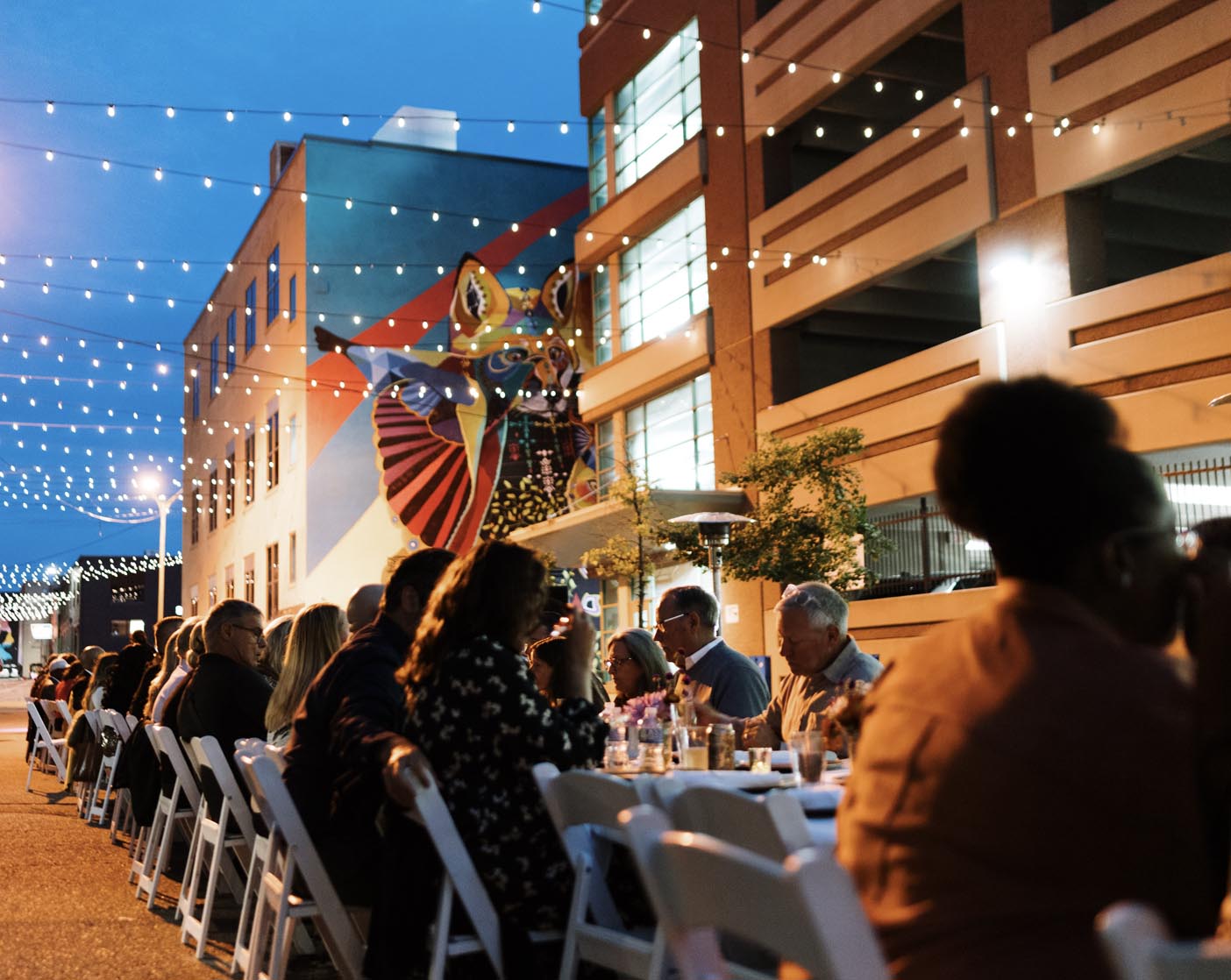 DinnerUndertheLights_13