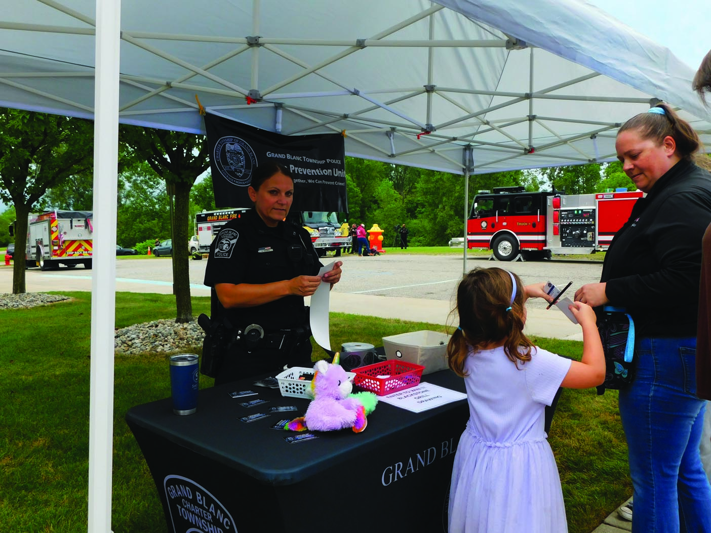 FR-NationalNightOut-GRANDBLANC-09-2024-web-0 (7)