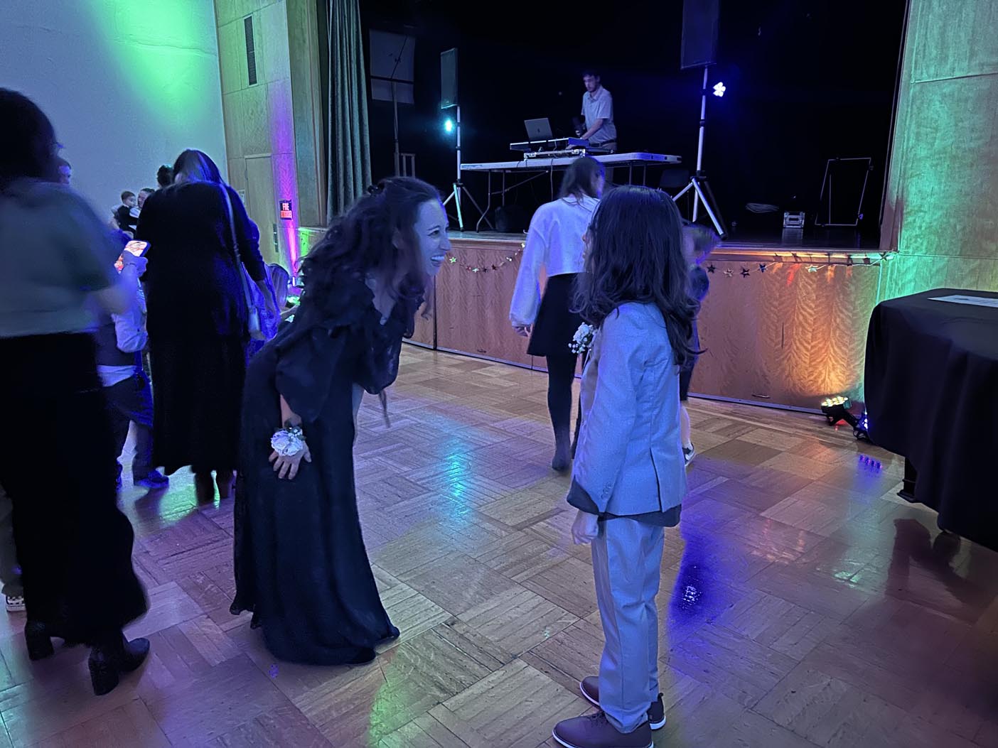 HAPS-MotherSonDance-07-2025-web-0 (11)