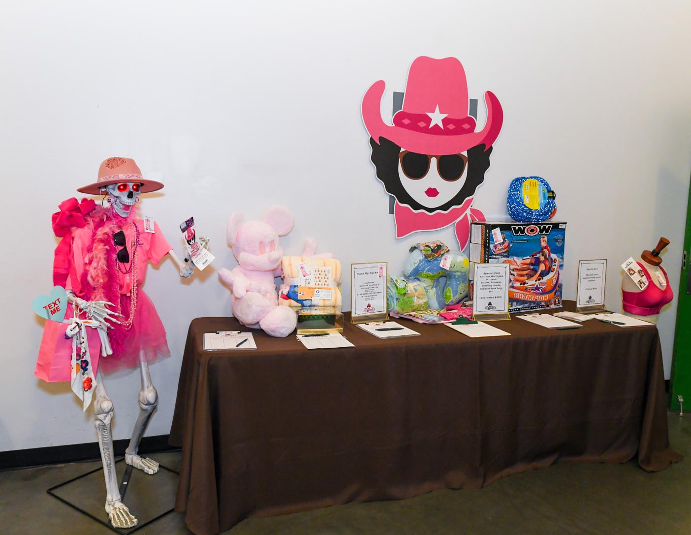 haps-pinknightpalooza-1225-web-feature-img-0 (3)